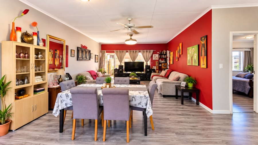 2 Bedroom Property for Sale in Navalsig Free State